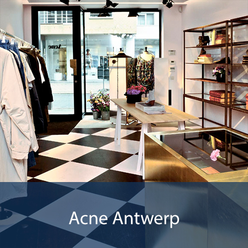 foto onderaan de sectorpagina voor de retailsector. De foto illustreert het interieur van een bestaande klant Acne Antwerp